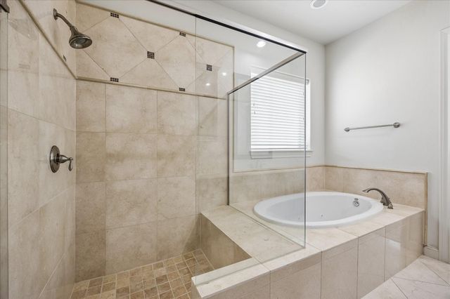 2024 Fannin Station S, Houston, TX 77045