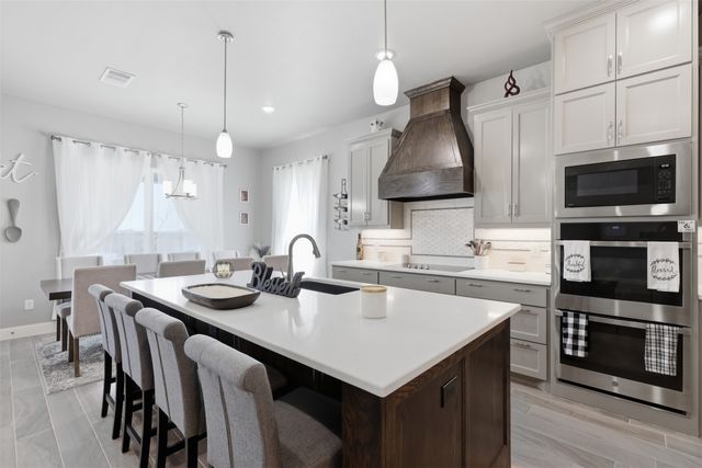 3036 Deer Court, Weatherford, TX 76085