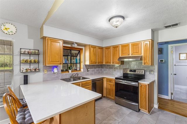 17877 PHIL C PETERS RD, Winter Garden, FL 34787