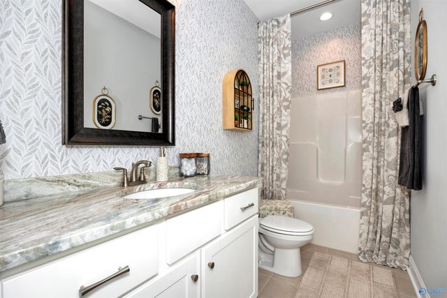 14889 Willow Rose Lane, Athens, AL 35613