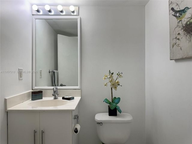 3000 S Ocean Drive 1006, Hollywood, FL 33019