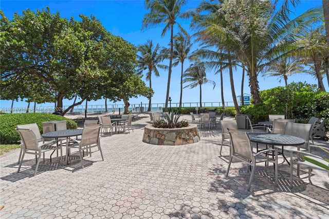3000 S Ocean Drive 1006, Hollywood, FL 33019