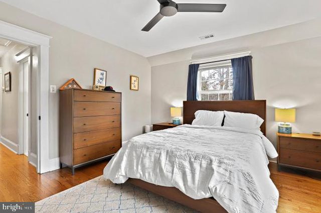 2347 S ARLINGTON RIDGE RD, Arlington, VA 22202