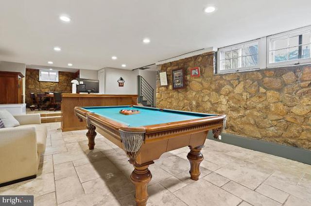2347 S ARLINGTON RIDGE RD, Arlington, VA 22202
