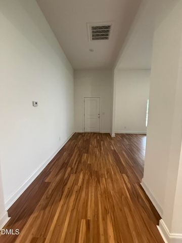 407 N King Avenue, Dunn, NC 28334