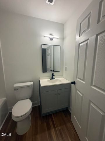 407 N King Avenue, Dunn, NC 28334