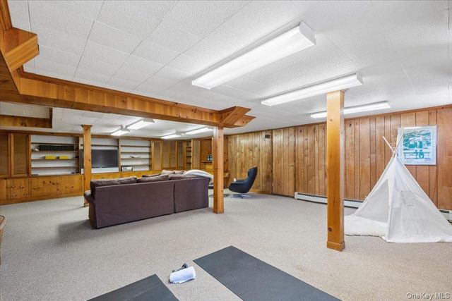 1 Normandy Lane, Scarsdale, NY 10583