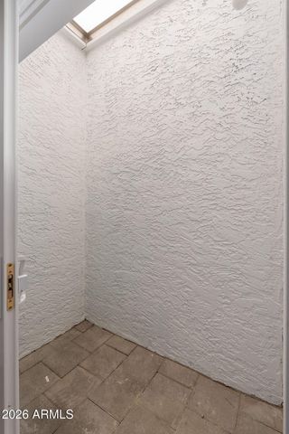 3401 N 37TH Street 9, Phoenix, AZ 85018