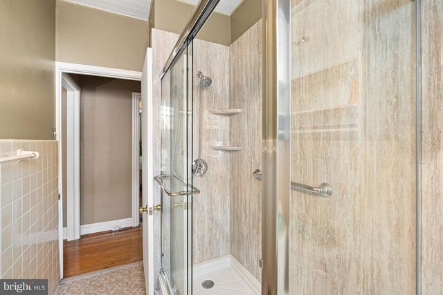 2317 WAVERLY ST, Philadelphia, PA 19146