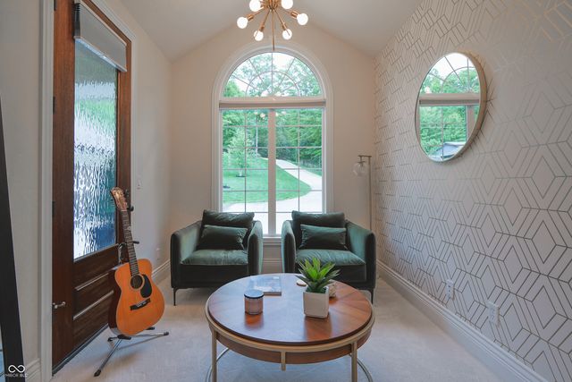 11911 W Grandview Drive, Columbus, IN 47201