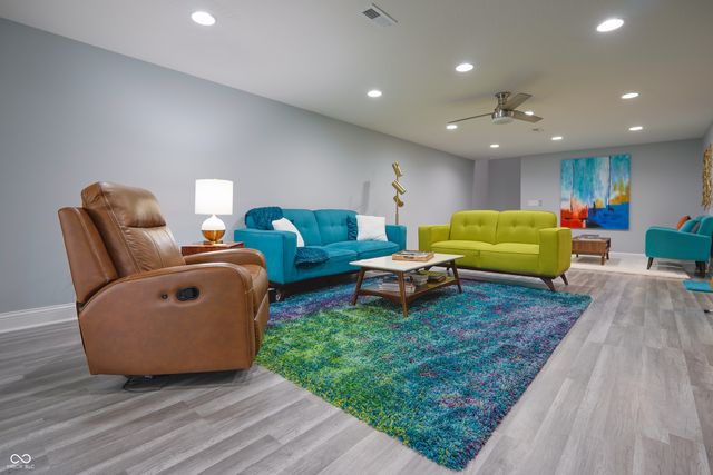 11911 W Grandview Drive, Columbus, IN 47201