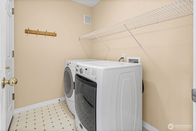 23312 SE 239th Street, Maple Valley, WA 98038