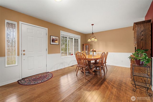 23312 SE 239th Street, Maple Valley, WA 98038