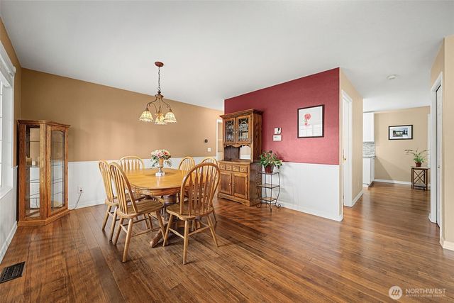 23312 SE 239th Street, Maple Valley, WA 98038