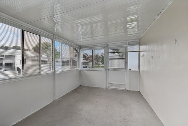 2581 E Golf Boulevard, Pompano Beach, FL 33064