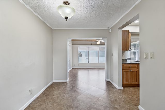 2581 E Golf Boulevard, Pompano Beach, FL 33064
