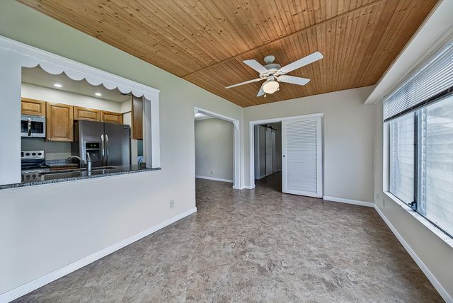 2581 E Golf Boulevard, Pompano Beach, FL 33064
