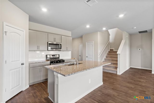 251 Solitude Drive, San Marcos, TX 78666
