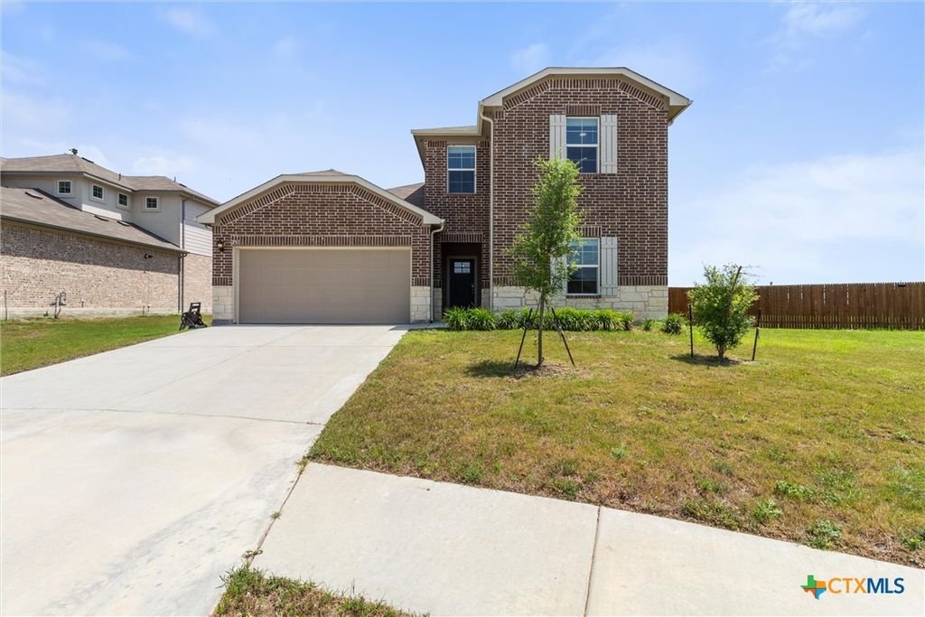 251 Solitude Drive, San Marcos, TX 78666