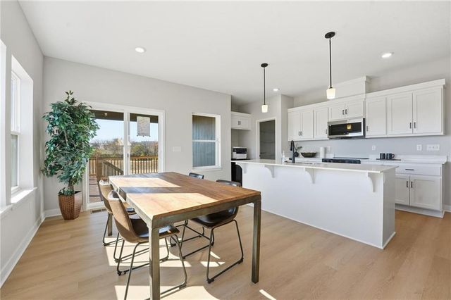 1432 SE Silo Street, Lee's Summit, MO 64081