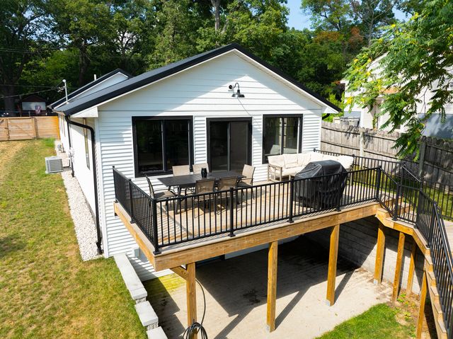 5893 White Road, Muskegon, MI 49442