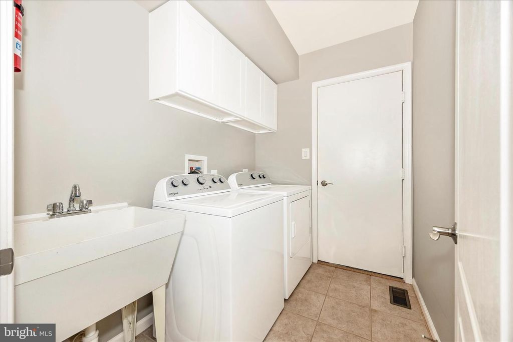 Image 21 of property listing at 2666 BROOK VALLEY RD, Frederick, MD 21701