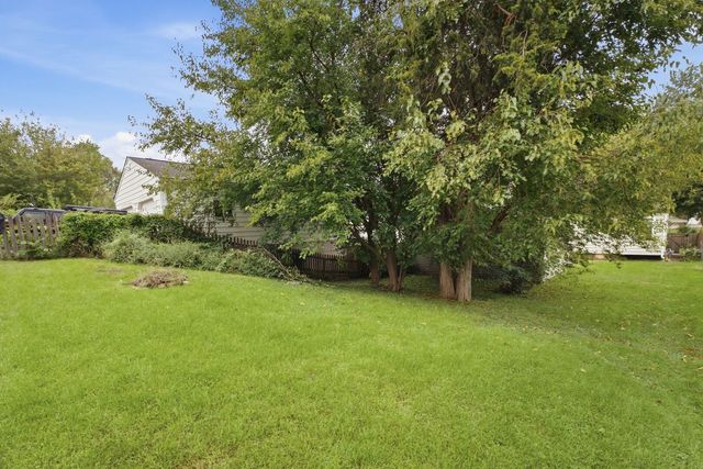 1727 13th Avenue, Moline, IL 61265