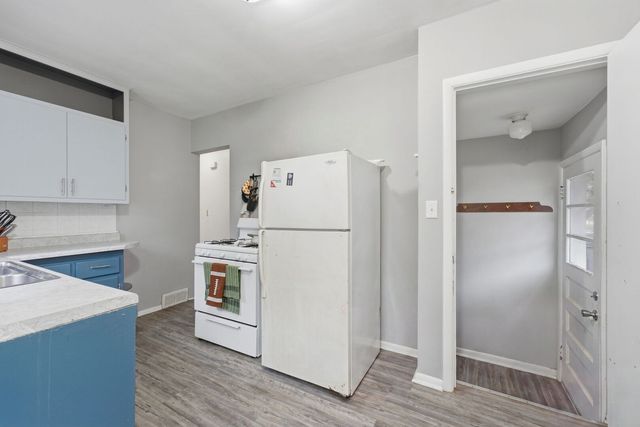 1727 13th Avenue, Moline, IL 61265