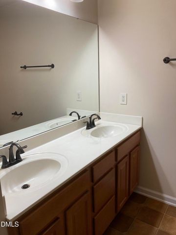 2020 Kedvale Avenue, Raleigh, NC 27617