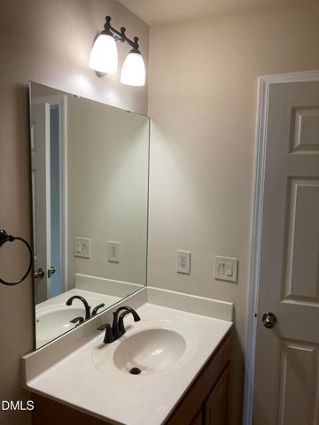 2020 Kedvale Avenue, Raleigh, NC 27617