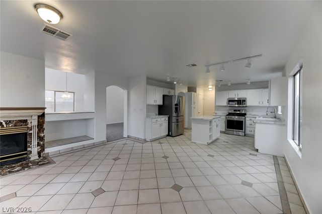 4548 Grand Rock Drive, North Las Vegas, NV 89081