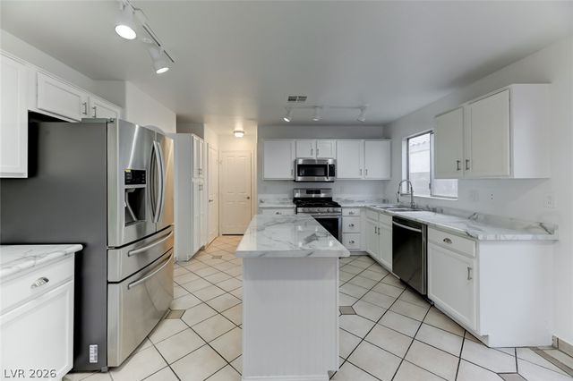 4548 Grand Rock Drive, North Las Vegas, NV 89081