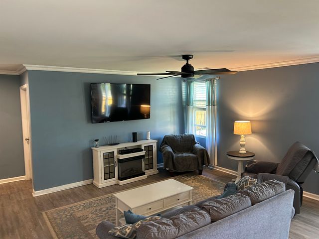 802 Purcell Drive, Woodruff, SC 29388