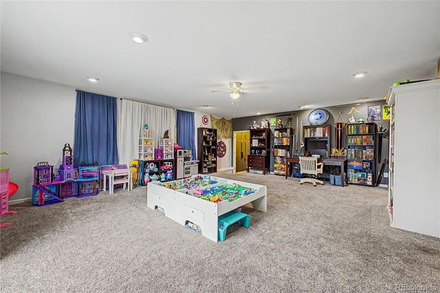 395 Dawson Court, Castle Rock, CO 80104