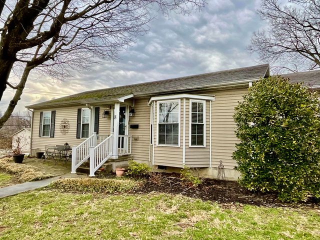 8 Chenault Drive, Mt Sterling, KY 40353