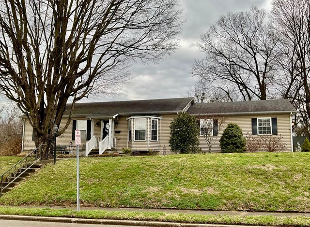 8 Chenault Drive, Mt Sterling, KY 40353