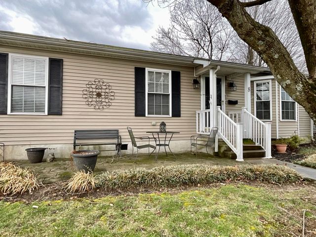 8 Chenault Drive, Mt Sterling, KY 40353
