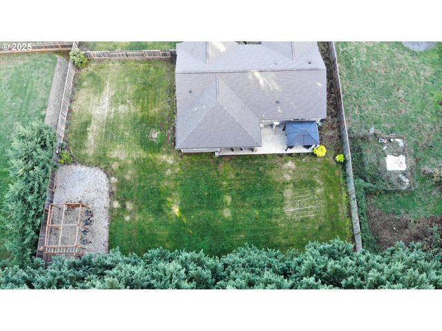 20385 S FERGUSON Rd, Oregon City, OR 97045