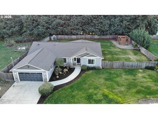 20385 S FERGUSON Rd, Oregon City, OR 97045