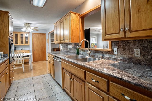 6920 Riviera Drive, Fort Smith, AR 72903