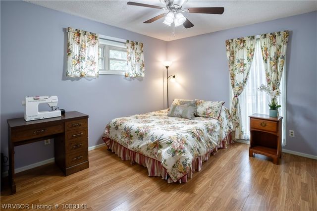 6920 Riviera Drive, Fort Smith, AR 72903
