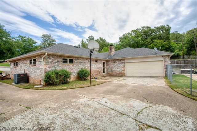 6920 Riviera Drive, Fort Smith, AR 72903