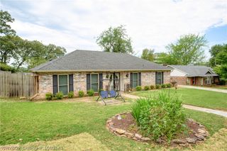 6920 Riviera Drive, Fort Smith, AR 72903