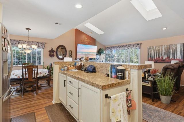 8087 Blue Lake Dr, San Diego, CA 92119