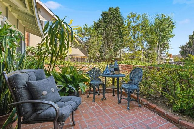 8087 Blue Lake Dr, San Diego, CA 92119
