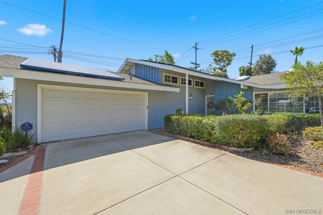 8087 Blue Lake Dr, San Diego, CA 92119