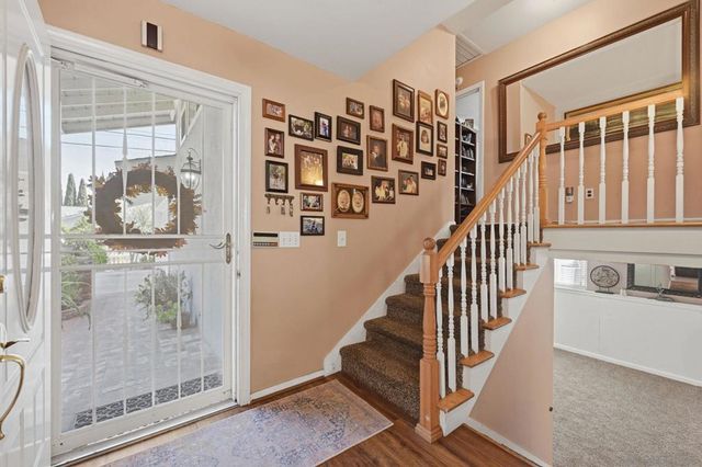 8087 Blue Lake Dr, San Diego, CA 92119