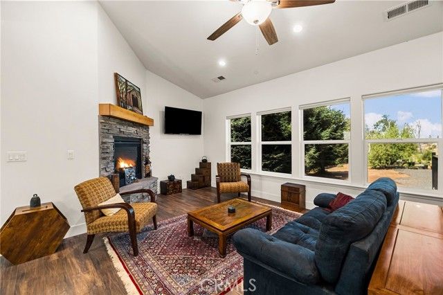 5301 Foster Road, Paradise, CA 95969