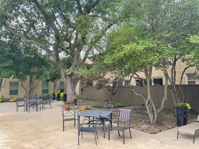 10650 Steppington Drive 146, Dallas, TX 75230