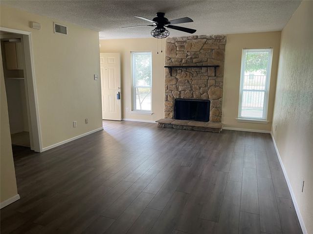 10650 Steppington Drive 146, Dallas, TX 75230